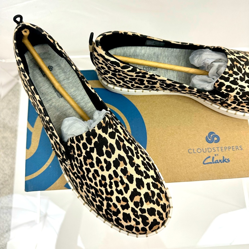 Clarks Cloudstepper Women's Step Glow Jade Loafer Flat, Leopard Print 9W - Picture 5 of 11